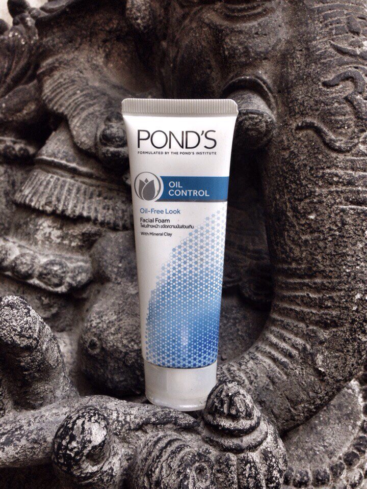 Матирующая пенка для умывания из Таиланда Оил Контрол Ponds Oil Control 15 мл.