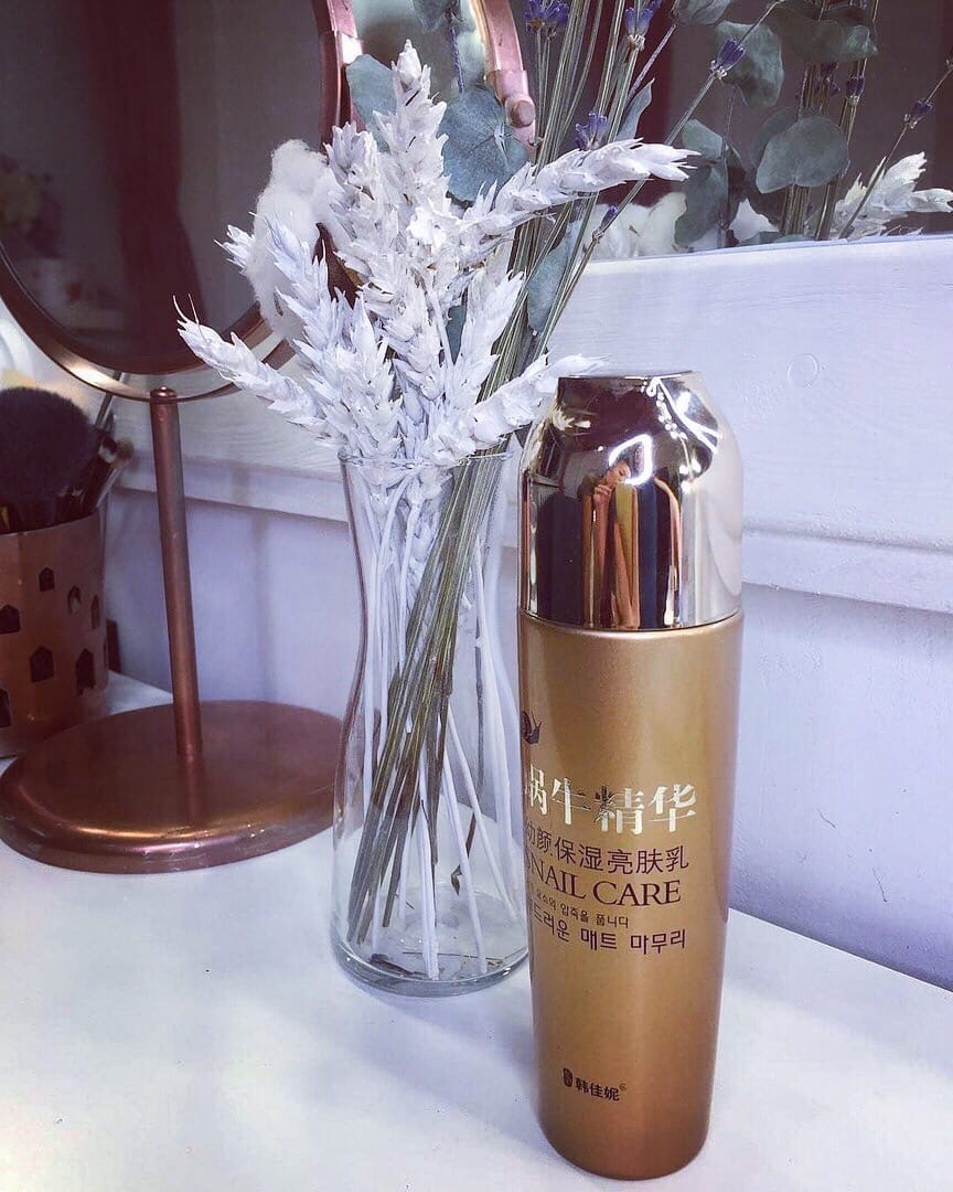 Натуральная эмульсия для лица из Тайланда с улиткой Belov Snail Care Facial Emulsion Han Jia Ne купить в Москве и Московской области.