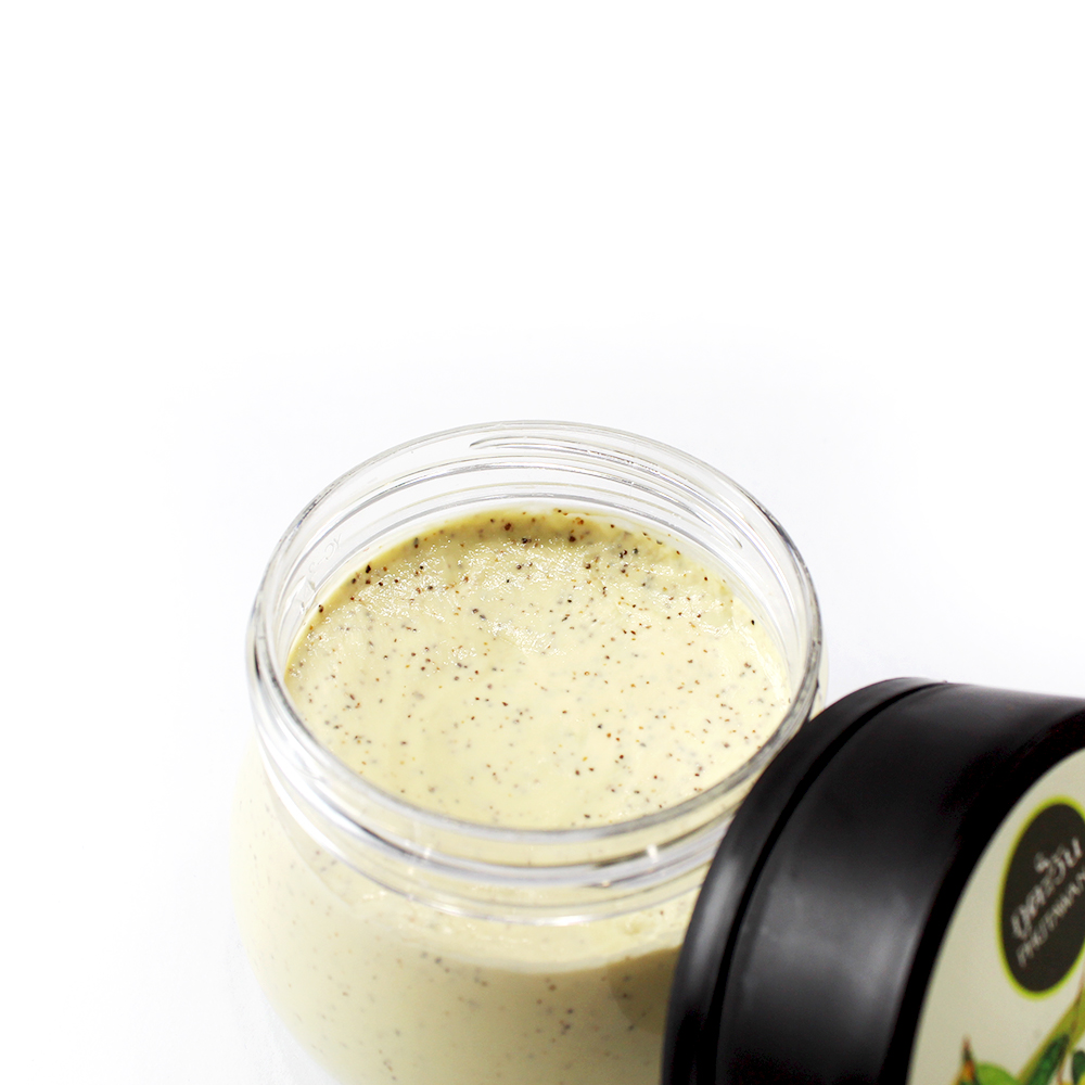 Натуральный ароматный и увлажняющий скраб для тела из Тайланда Манго Phutawan Mango Body Scrub купить в Москве и Московской области