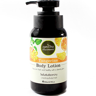Натуральный Тайский лосьон для тела Красный мандарин для здоровой и сияющей кожи Phutawan Tangerine Body Lotion 250 мл. Thailand